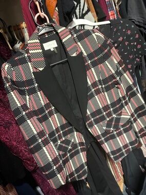 I.S.T.A.T.E. Black and White Plaid Blazer with Red Accents
